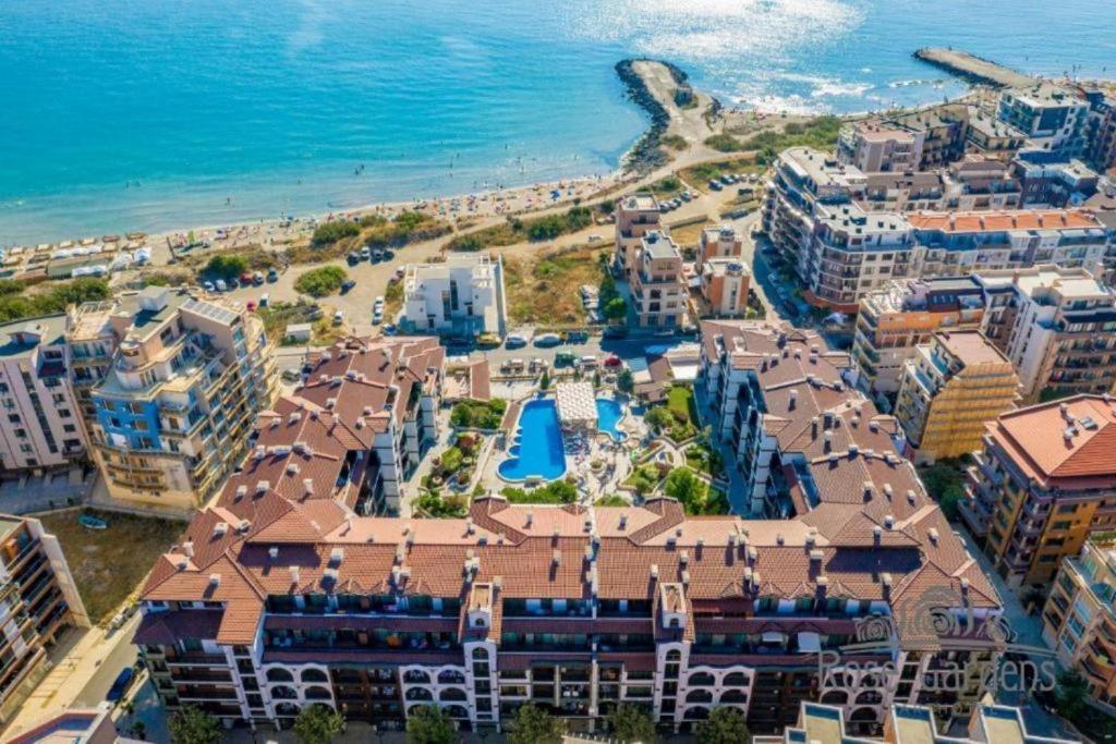 Boutique Rose Gardens Pomorie Aparthotel Kültér fotó