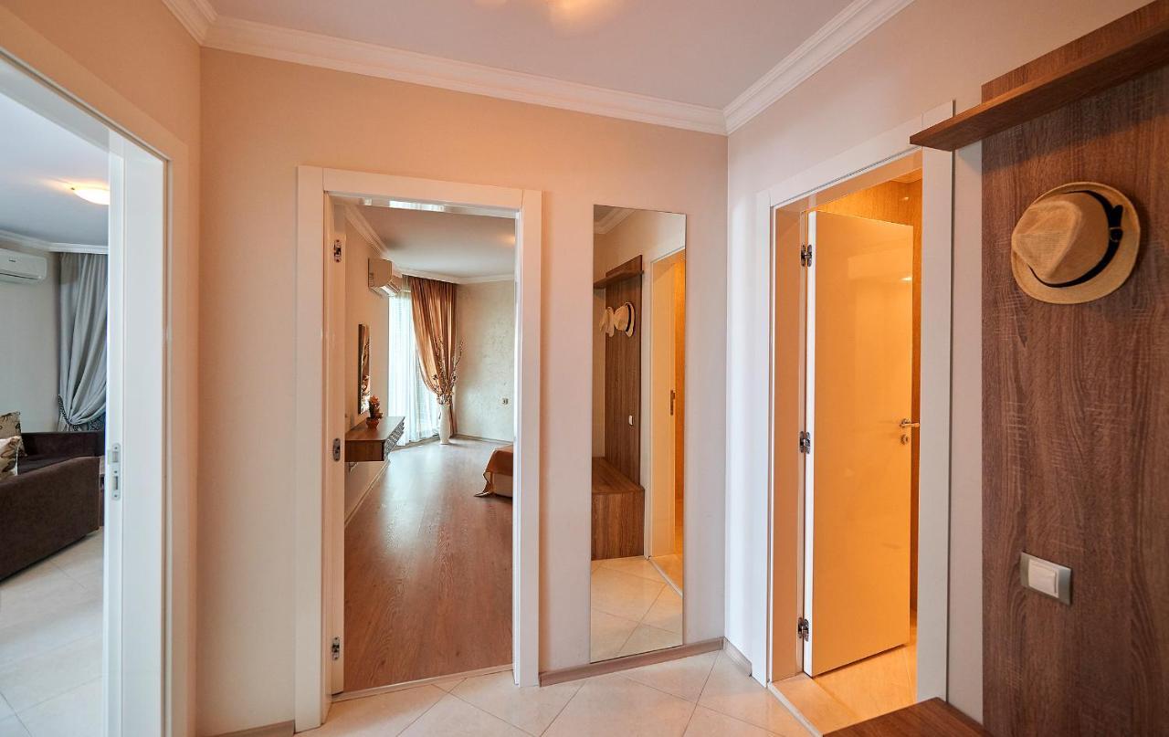 Boutique Rose Gardens Pomorie Aparthotel Kültér fotó