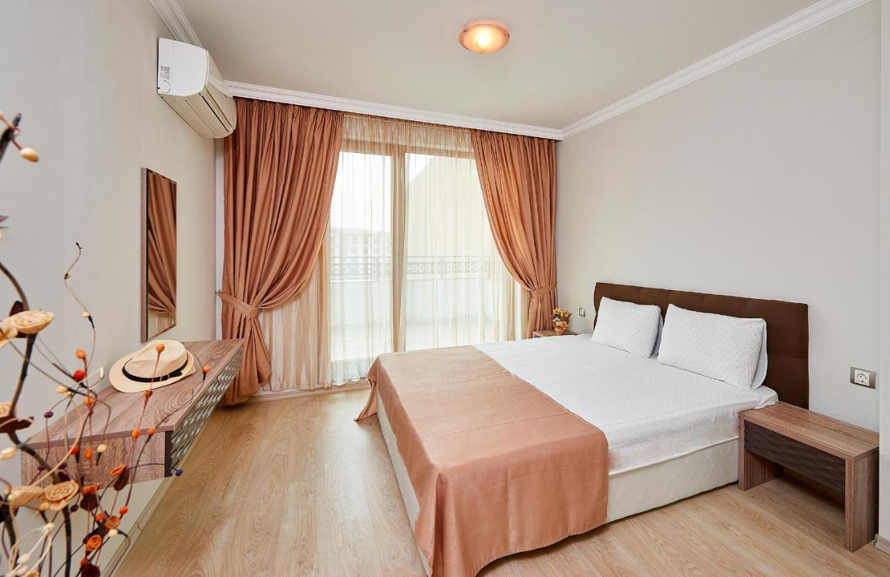 Boutique Rose Gardens Pomorie Aparthotel Kültér fotó