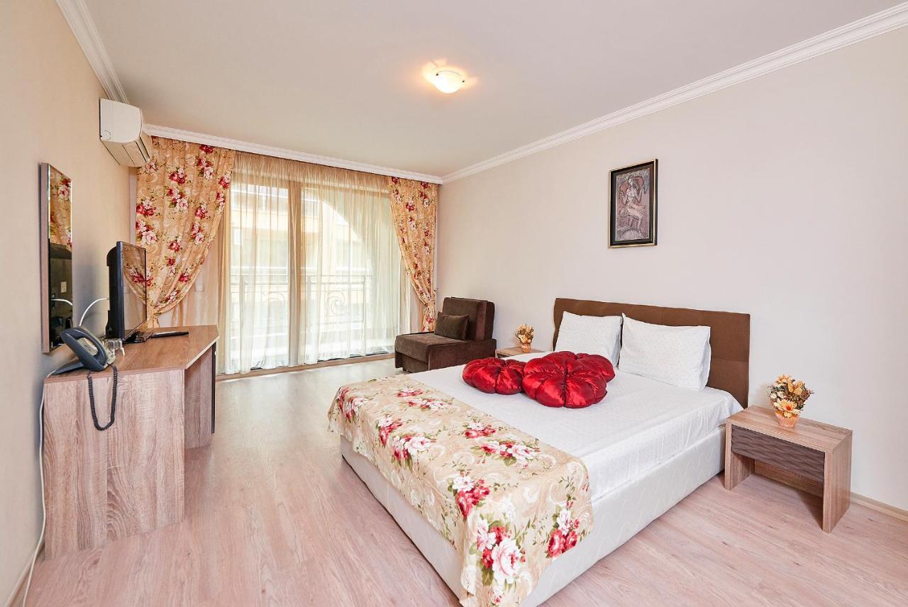 Boutique Rose Gardens Pomorie Aparthotel Kültér fotó