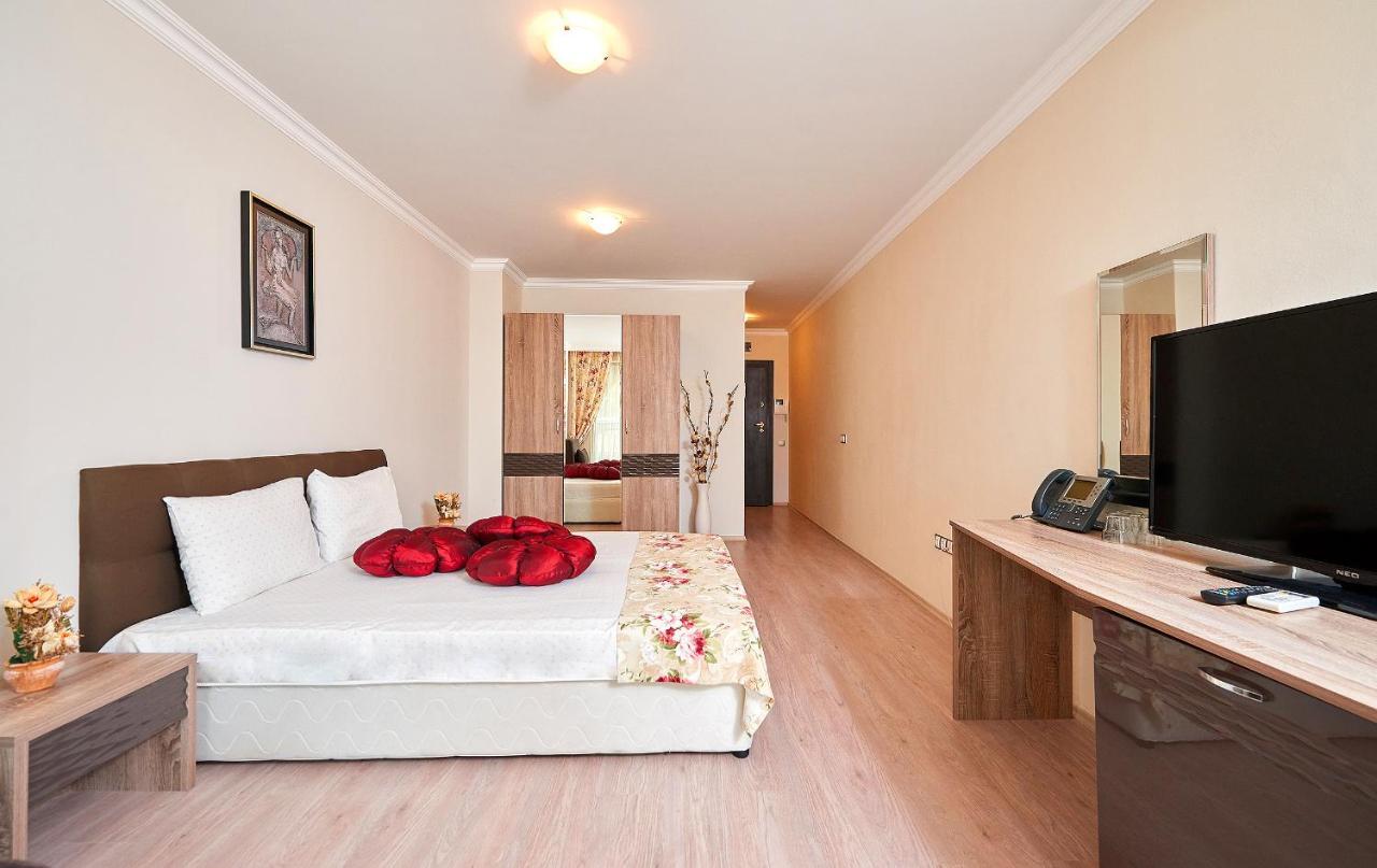 Boutique Rose Gardens Pomorie Aparthotel Kültér fotó